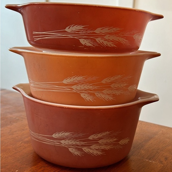 Pyrex Autumn Harvest Wheat Vintage Orange Wheat Pattern Casserole Dishes Small - Picture 1 of 5